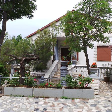 Ferienwohnung 2 L Jablanac Exterior foto