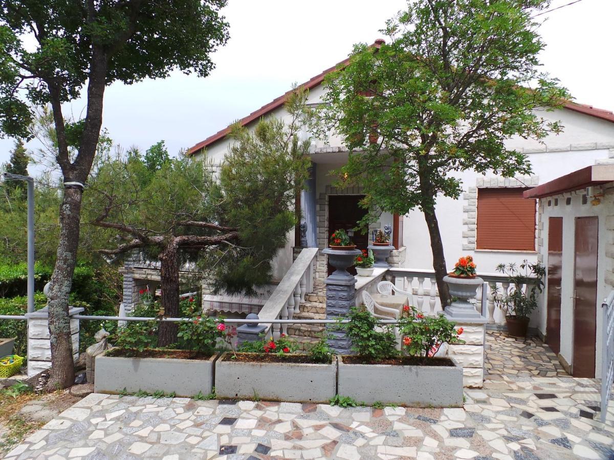 Ferienwohnung 2 L Jablanac Exterior foto